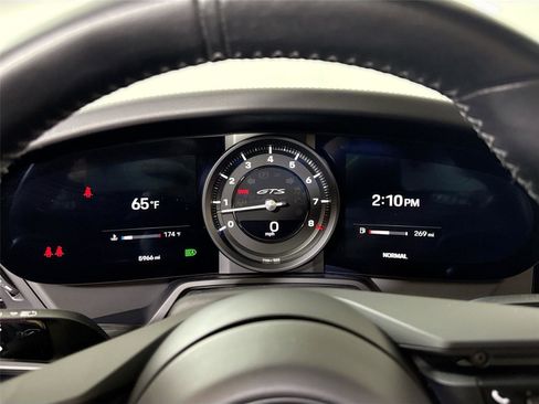 Used 2024 Porsche 911 GT3 RS image 18