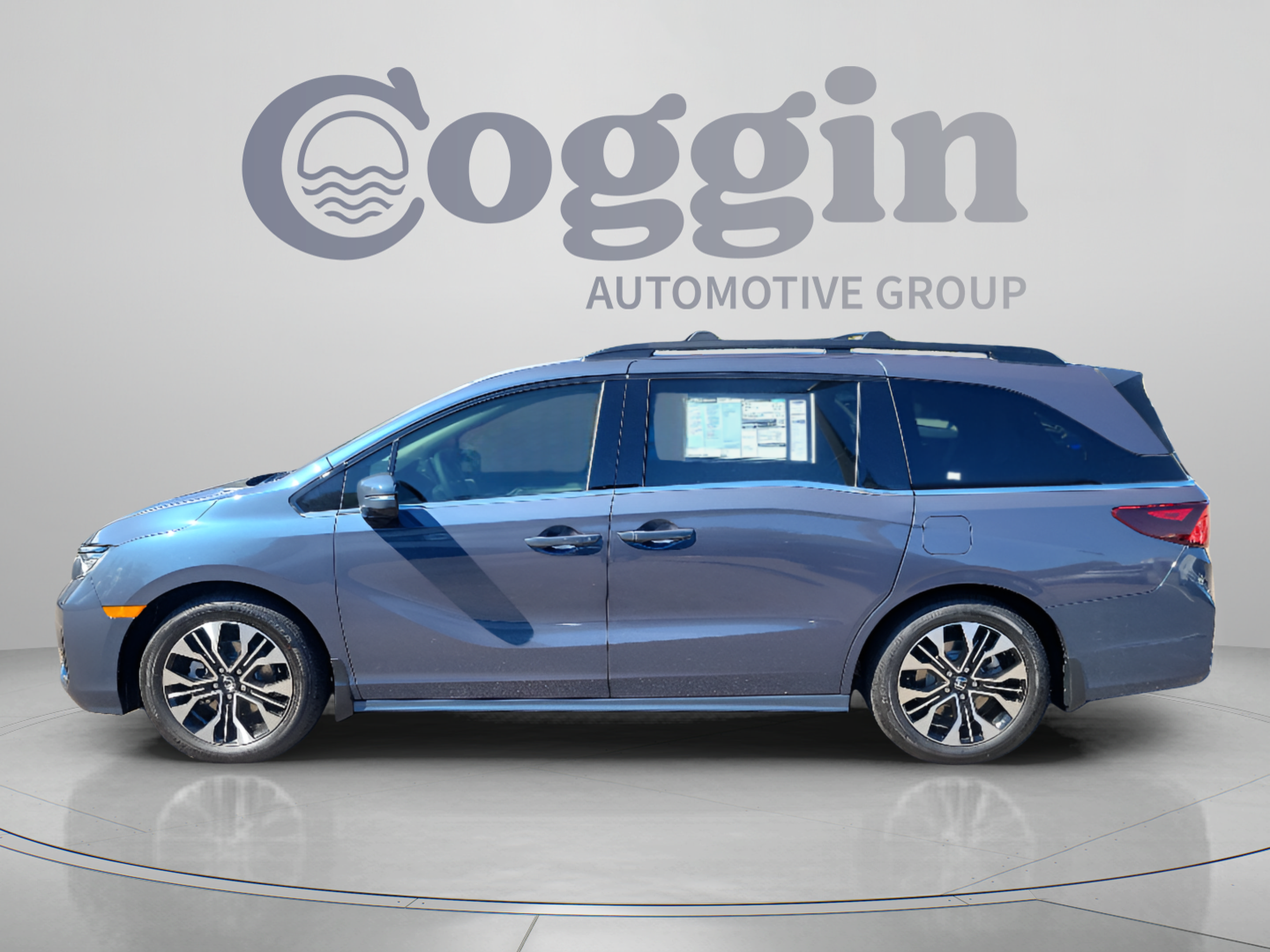 New 2027 Honda Odyssey Elite image 2