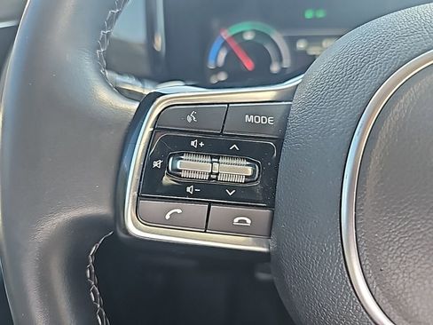 Used 2023 Kia Sorento EX image 23