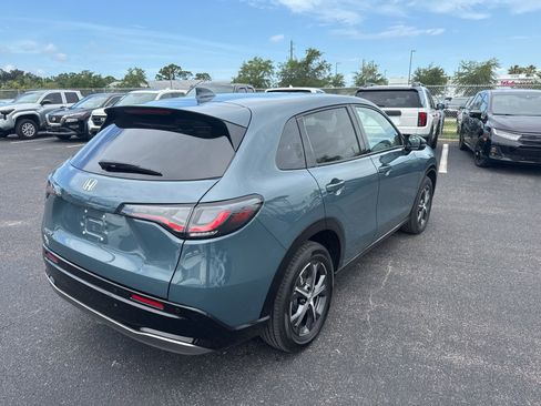 Used 2025 Honda HR-V EX-L image 7