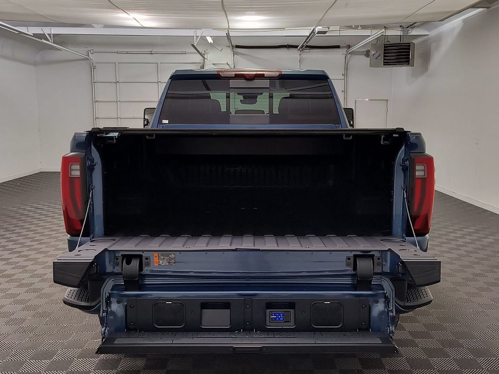 Used 2026 GMC Sierra 2500 Denali Ultimate AWD/4WD image 24