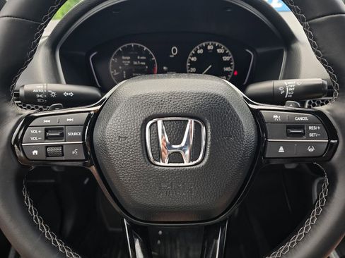 Used 2025 Honda Civic Sport image 25