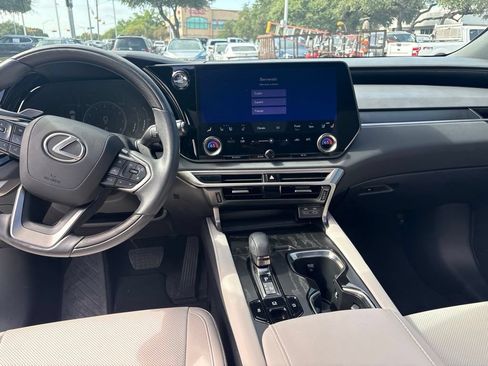 Used 2024 Lexus RX 350 Premium FWD image 18