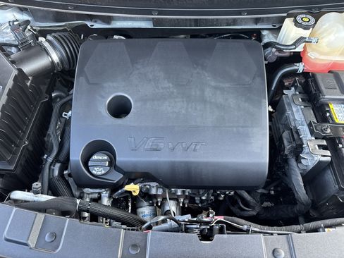 Used 2020 Buick Enclave Essence w/ Sound and Sites Package image 31