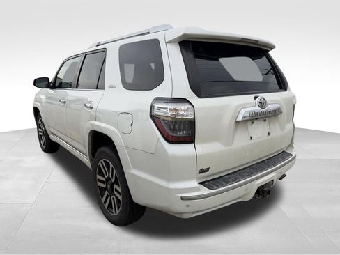 Used 2016 Toyota 4Runner Limited w/ Convenience Package AWD/4WD image 5
