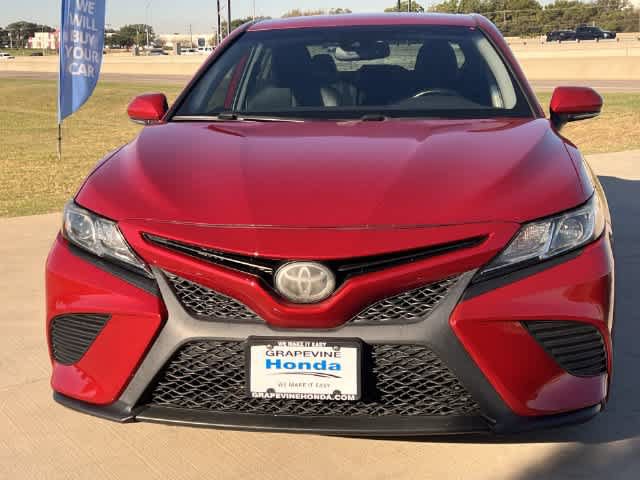 Used 2020 Toyota Camry SE w/ Convenience Package FWD image 7