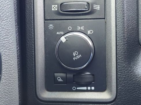 Used 2015 RAM 1500 Express w/ Black Ram 1500 Express Group image 28