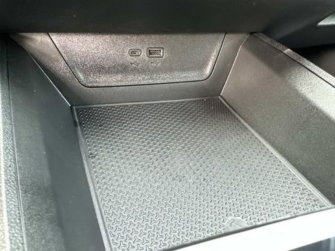 New 2026 Chevrolet Equinox RS w/ Safety and Technology Package image 32