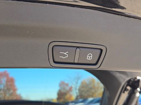 New 2025 Alfa Romeo Stelvio Sprint image 17