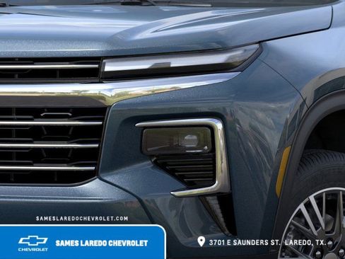 New 2025 Chevrolet Traverse LT w/ Driver Confidence Package image 10