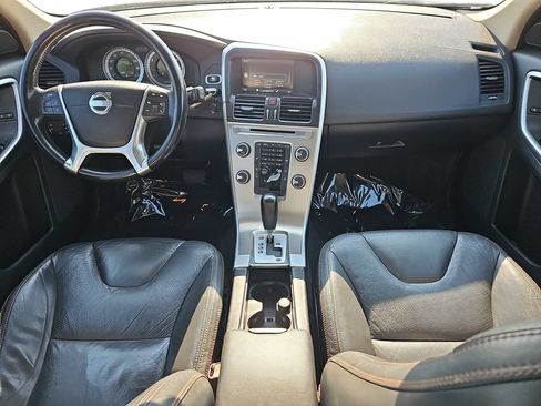 Used 2011 Volvo XC60 3.2 FWD image 14