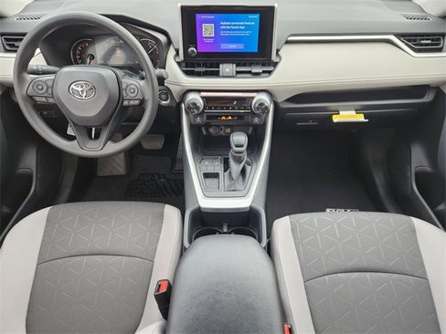 New 2025 Toyota RAV4 XLE image 19
