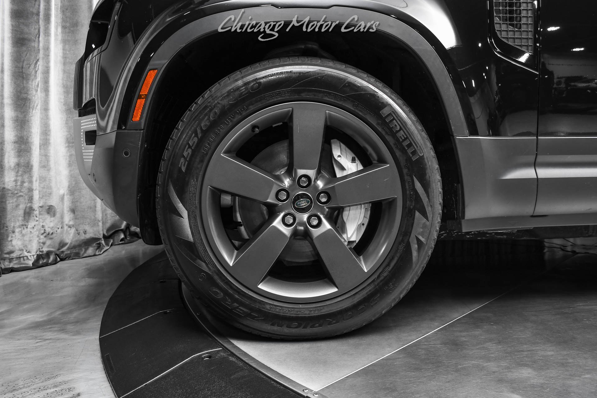 Used 2023 Land Rover Defender 110 SE AWD/4WD image 55