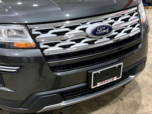 Used 2019 Ford Explorer XLT w/ Class II Trailer Tow Package AWD/4WD image 25