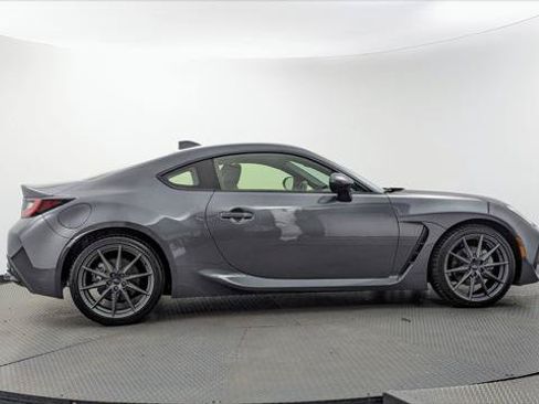 Used 2023 Subaru BRZ Limited RWD image 9