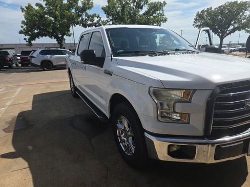Used 2015 Ford F150 XLT w/ Equipment Group 301A Mid RWD image 3