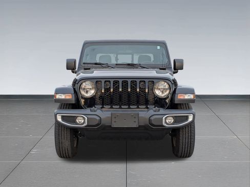 Certified 2023 Jeep Gladiator Sport image 9