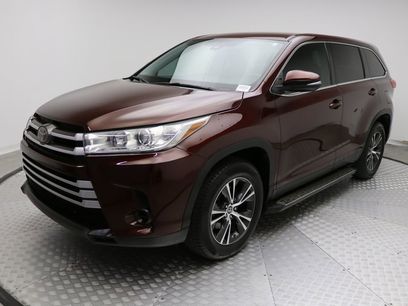 Certified 2019 Toyota Highlander LE