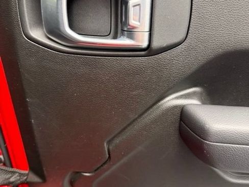 Used 2025 Jeep Gladiator Sport AWD/4WD image 55