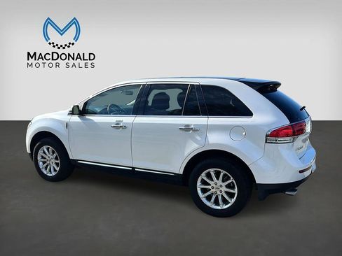 Used 2015 Lincoln MKX FWD w/ Equipment Group 102A image 5