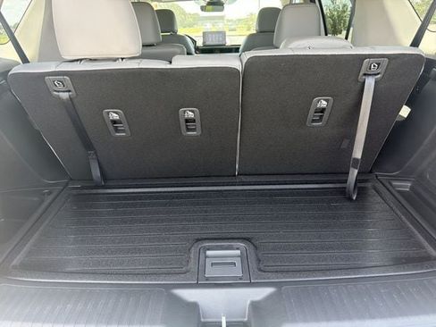 Used 2025 Honda Pilot Touring image 20