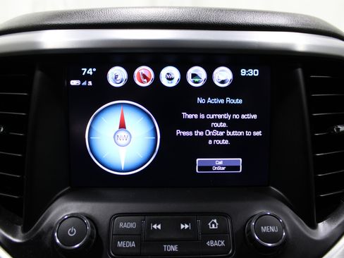 Used 2018 GMC Acadia SLT image 17