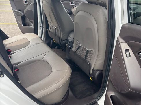 Used 2014 Hyundai Tucson SE FWD image 9