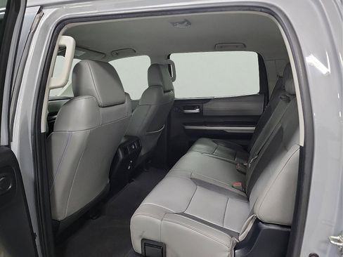Used 2018 Toyota Tundra Limited w/ Limited Premium Package AWD/4WD image 9