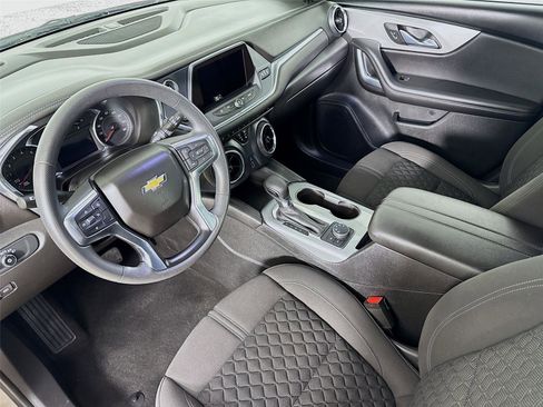 Used 2021 Chevrolet Blazer LT image 10