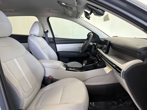 Used 2026 Hyundai Tucson SEL FWD image 19