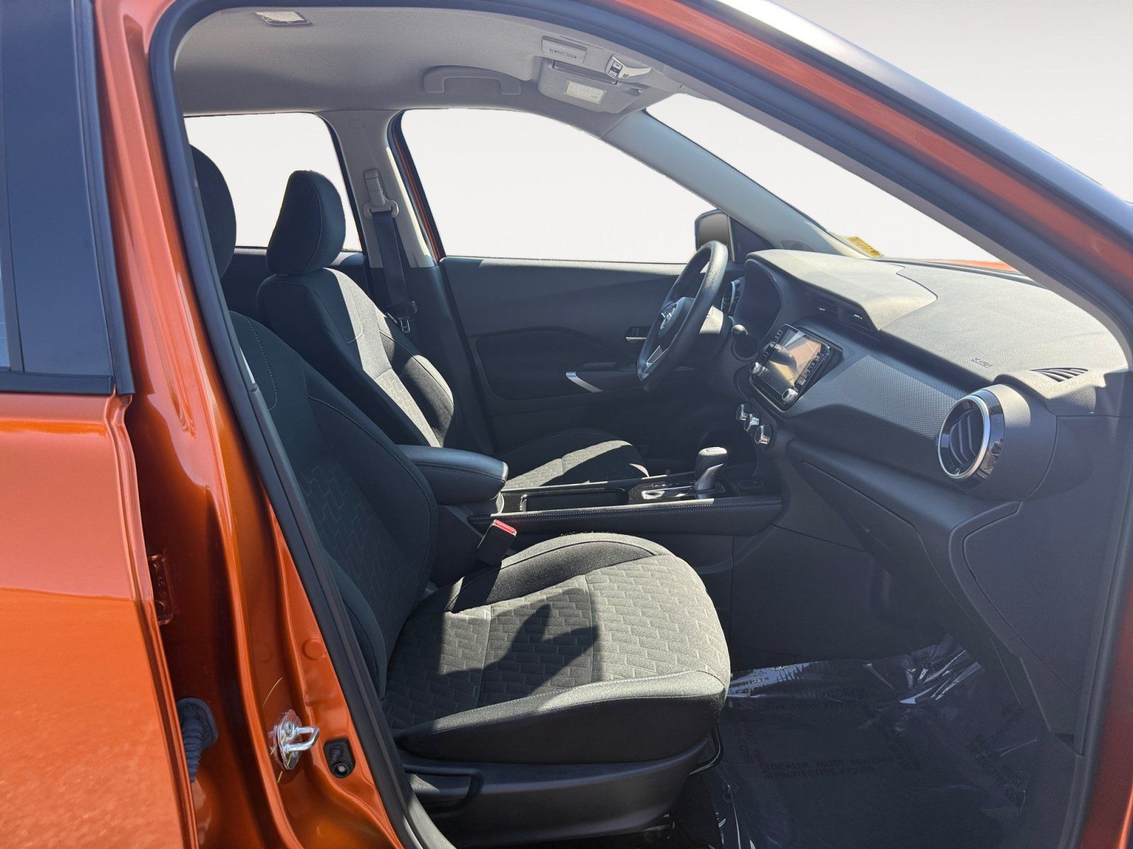 Used 2024 Nissan Kicks SV FWD image 19