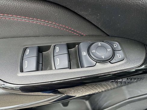 Used 2024 Chevrolet Trax RS w/ Driver Confidence Package FWD image 16