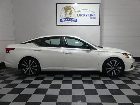 Used 2020 Nissan Altima 2.5 SR image 6
