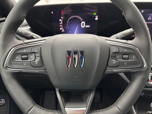 New 2026 Buick Envista Sport Touring w/ Convenience I Package FWD image 18