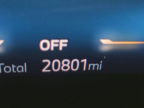 Used 2023 BMW X1 xDrive28i w/ Premium Package image 18