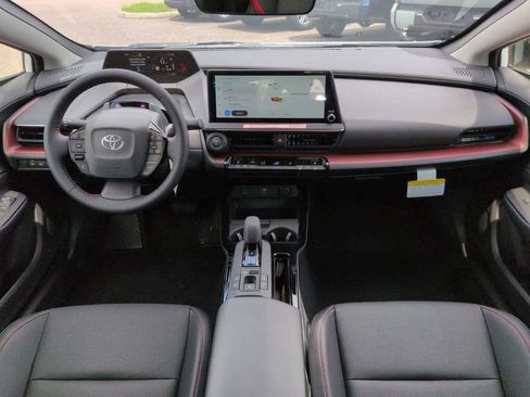 New 2026 Toyota Prius Plug-In Hybrid FWD image 14