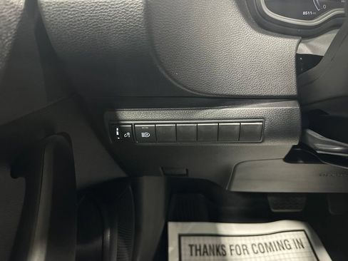 Used 2026 Toyota Corolla LE FWD image 17