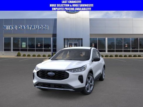 New 2026 Ford Escape ST-Line w/ Tech Pack #1 FWD image 2