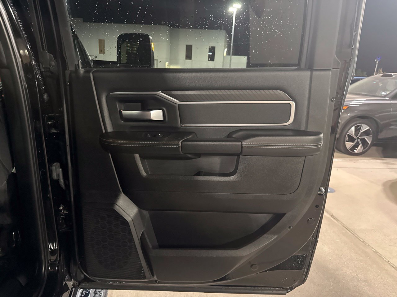 Used 2026 RAM 2500 Big Horn AWD/4WD image 17