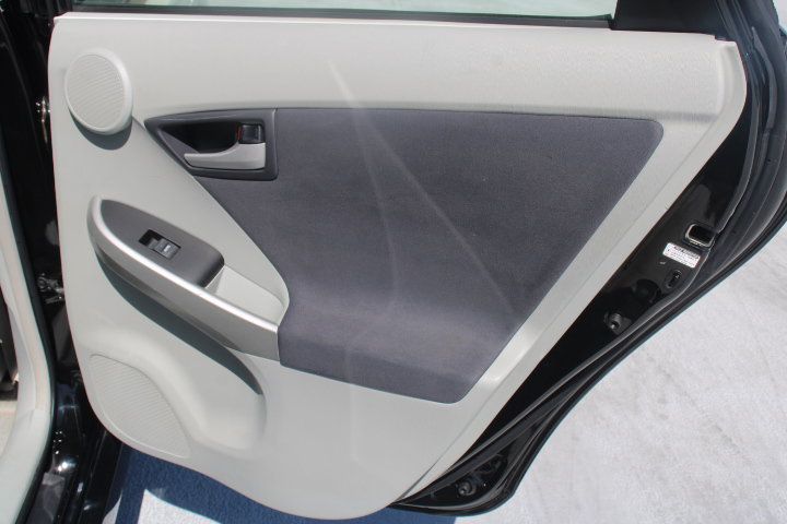 Used 2010 Toyota Prius Three FWD image 15