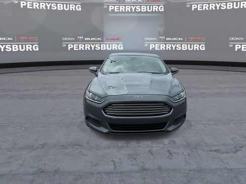 Used 2013 Ford Fusion SE FWD image 3