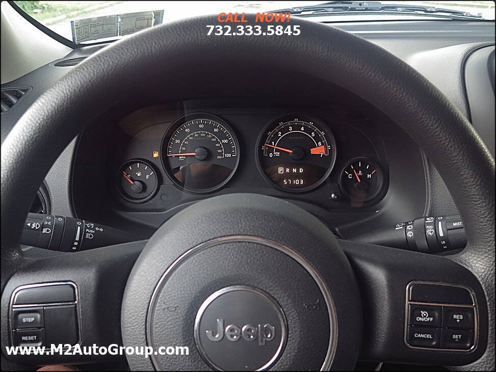 Used 2014 Jeep Patriot Sport w/ Power Value Group AWD/4WD image 8