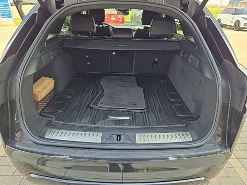 Used 2023 Land Rover Range Rover Velar R-Dynamic S image 18