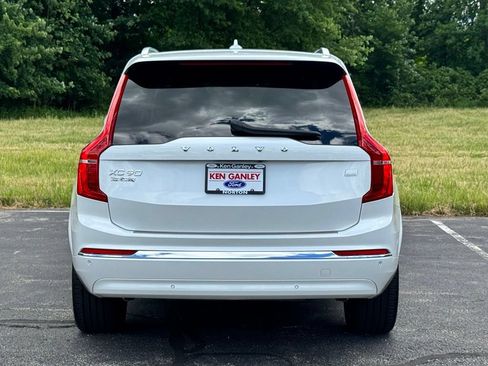 Used 2024 Volvo XC90 T8 Plus w/ Protection Package Premier AWD/4WD image 7