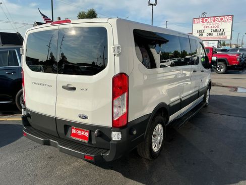 Used 2015 Ford Transit 350 XLT RWD image 4