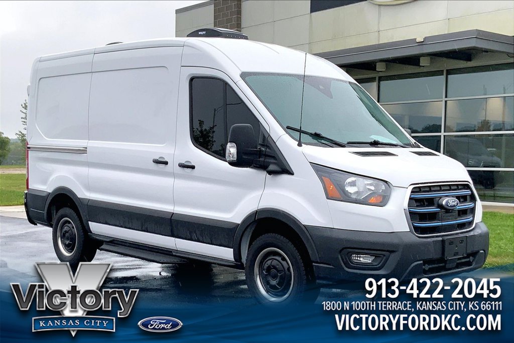 Used 2023 Ford E-Transit Medium Roof RWD image 1