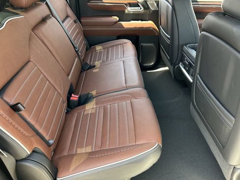 Used 2024 GMC Sierra 1500 Denali Ultimate AWD/4WD image 27