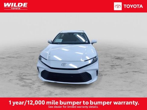 Certified 2025 Toyota Camry LE image 4