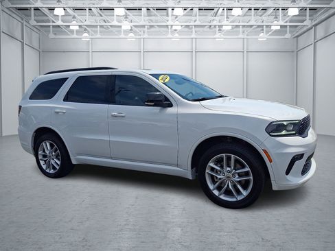 Used 2023 Dodge Durango GT AWD/4WD image 11