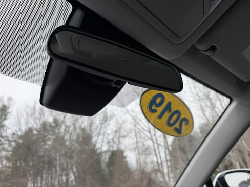 Used 2019 Toyota RAV4 LE image 25